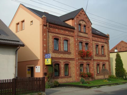 Property building, Facade/entrance, Floor plan