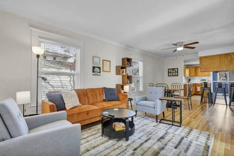 TV and multimedia, Living room, Dining area