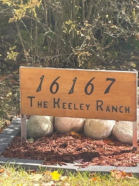 In Union Pier! By Beach with 5 bedrooms, jacuzzi, yard House in Michigan