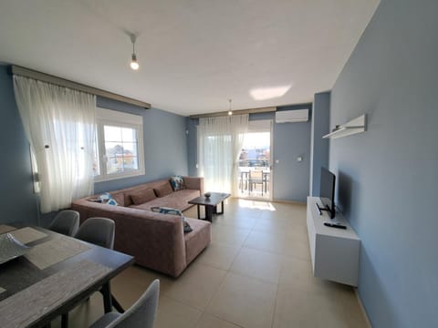 Stella Apartments Apartment in Nea Peramos