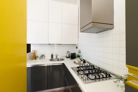 Kitchen or kitchenette, Kitchen or kitchenette