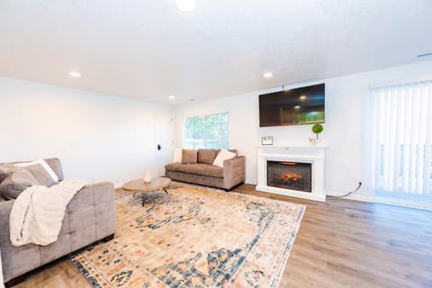 Beautiful like new home in a quiet neighborhood House in Clackamas County