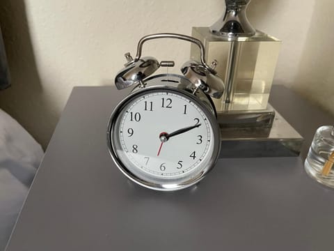 Hometel Digs Local Comfy Property Sleeps 11 Apartment in Leicester