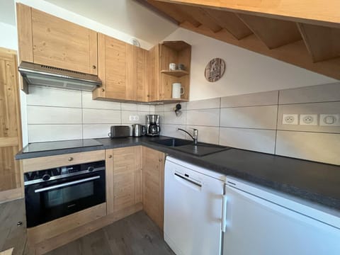 Confort moderne avec mezzanine près du téléphérique - FR-1-464-247 Apartment in Pralognan-la-Vanoise