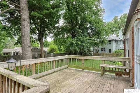 Patio, Balcony/Terrace