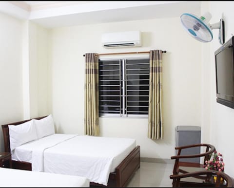 Bed, Bedroom, air conditioner