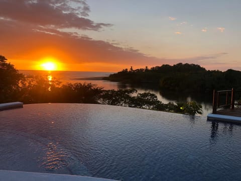Sea view, Swimming pool