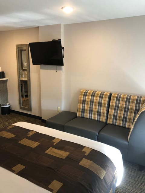 Bed, Other, Photo of the whole room