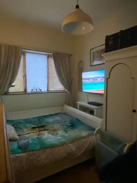 King Comfort tv microwave fridge Vacation rental in Chester