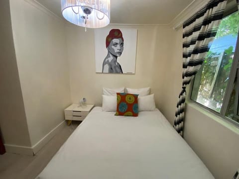 Luxurious 2-Sleeper Oasis U6 ! Apartment in Cape Town