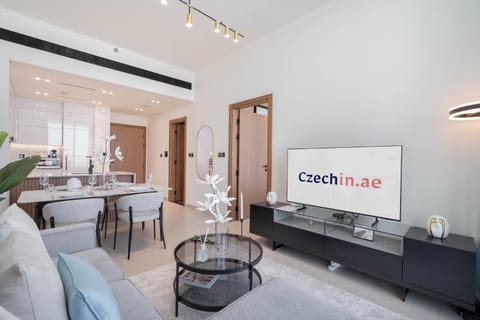 TV and multimedia, Kitchen or kitchenette, Living room, air conditioner