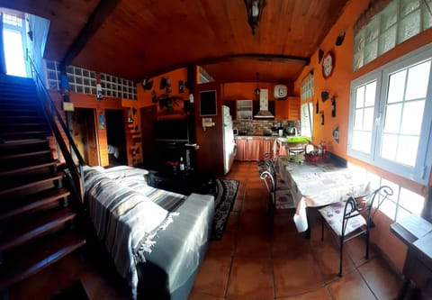 Kitchen or kitchenette, Living room, Dining area