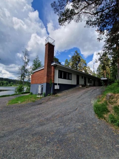 Beachfront view Apartment in Salo Apartment in Uusimaa
