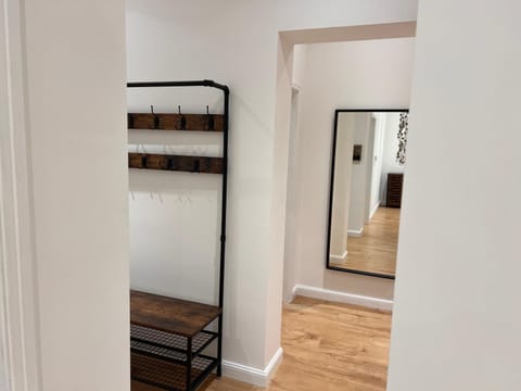 No2 Lux Modern Apartment in Nuneaton Apartment in North Warwickshire District