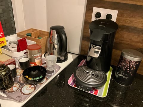 Coffee/tea facilities