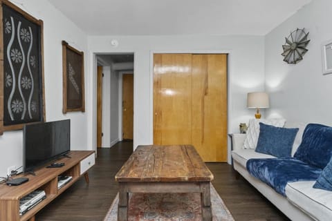 Charming 2-Bedroom Apartment Apartment in Great Falls