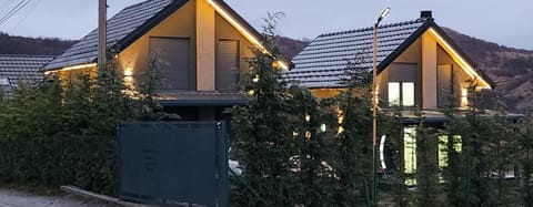 Villa Ensari Jezerc Villa in North Macedonia