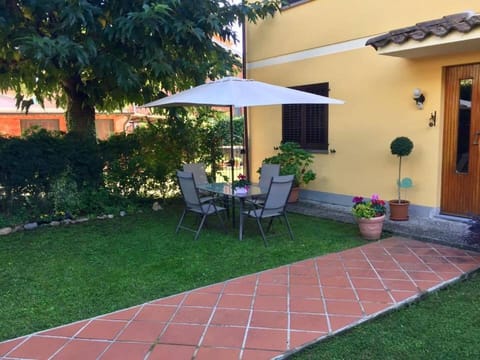 Property building, Garden
