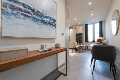 City Escape - Stylish Studio in Central Reading - CHRL F16 Apartment in Reading