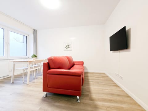 TV and multimedia, Living room, Dining area