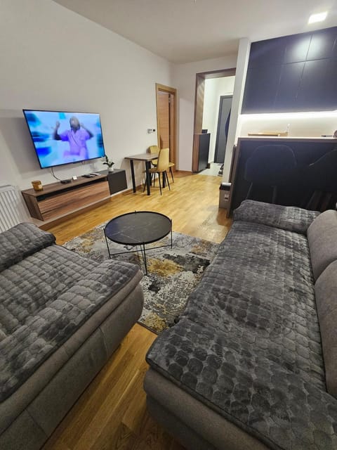 Relax & Enjoy Apartment Apartment in Novi Sad