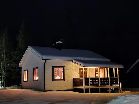Property building, Night