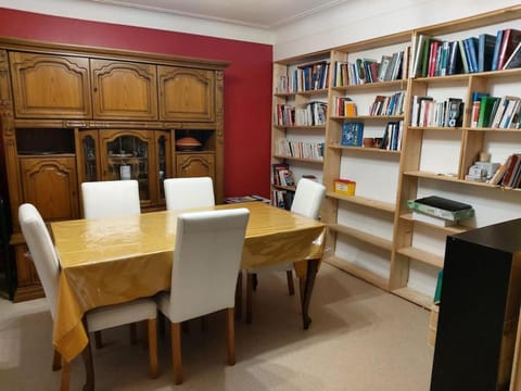 Maison entière - entire house Villa in Luxembourg District, Luxembourg