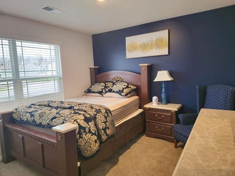 Elizabethtown Charm House in Elizabethtown