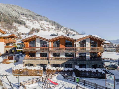Property building, Winter