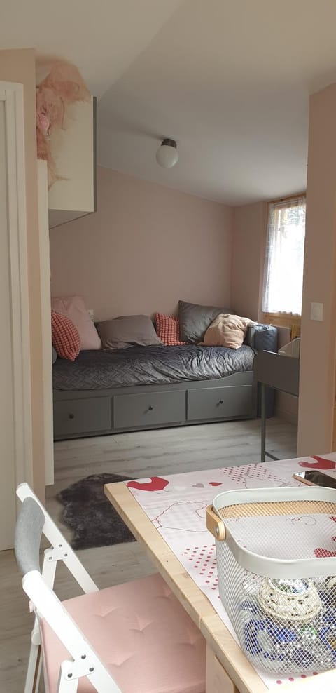 Mini Chalet Nature proche mer à Menton Chalet in Roquebrune-Cap-Martin