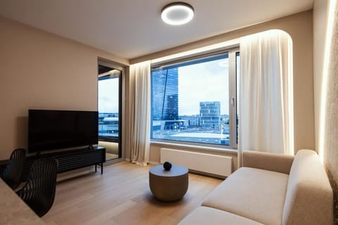 TV and multimedia, Living room, Seating area, Evening entertainment