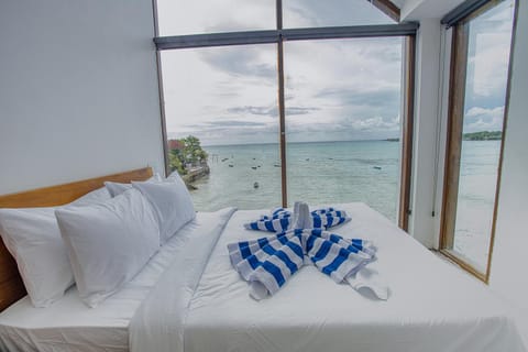 Bed, Sea view