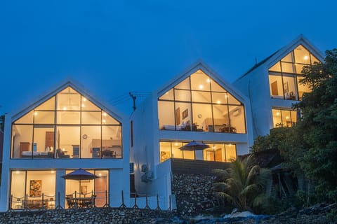 Property building, Night