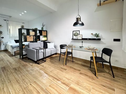 Torregrosa Studio Apartment in Alicante