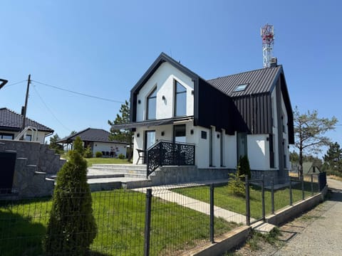 Apartmani Vidikovac Divcibare Apartment in Zlatibor District, Serbia