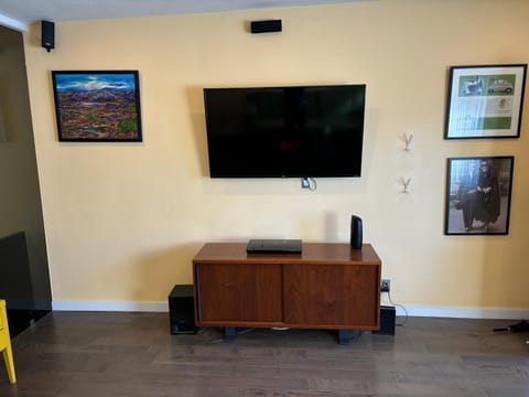 west hollywood condo Apartment in West Hollywood