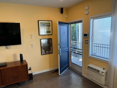 west hollywood condo Apartment in West Hollywood