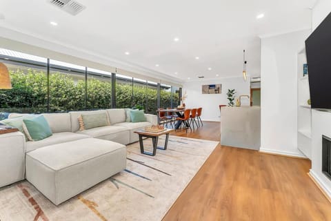 TV and multimedia, Living room