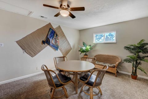 Crestpoint Court Family Multi-Level Near UCCS & BBQ House in Colorado Springs