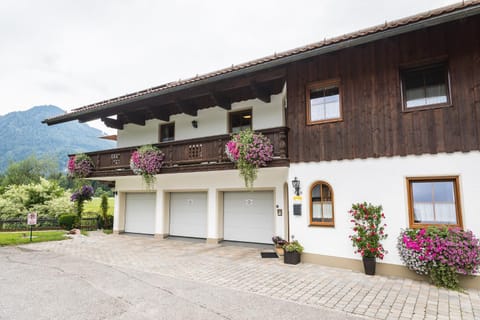 Ferienhaus Eva inkl. Chiemgaukarte House in Ruhpolding