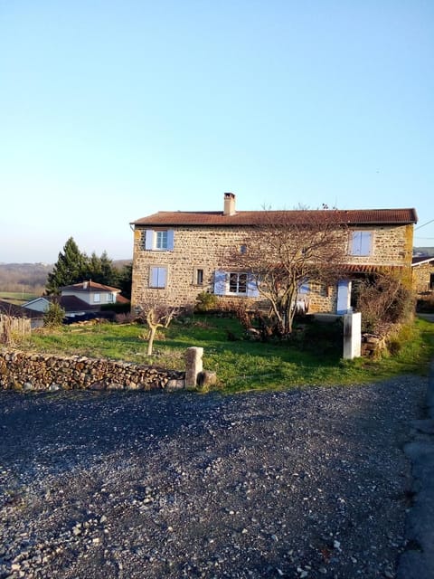 Chez Steph Vacation rental in Auvergne-Rhône-Alpes