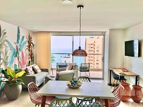 Living room, Dining area