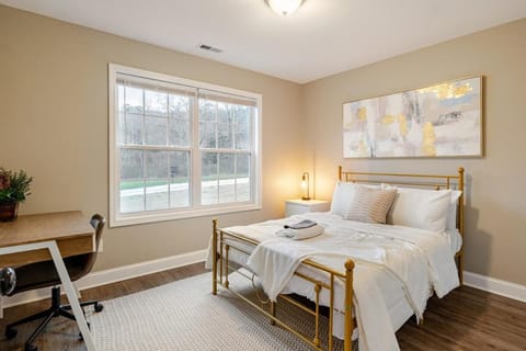 The Perfect Knox 3BR Family Getaway House in Knoxville