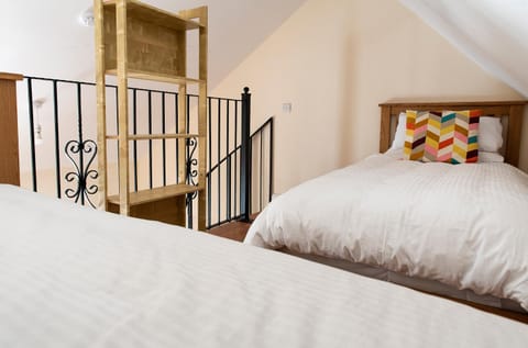 Kylemore house boutique apartments - Diamond Lounge Apartment in County Mayo