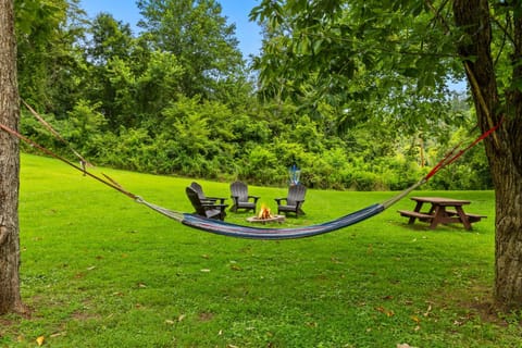 Natural landscape, Garden view, fireplace