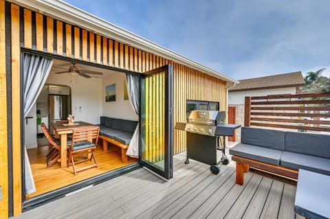 Patio, Day, BBQ facilities, Balcony/Terrace, Seating area