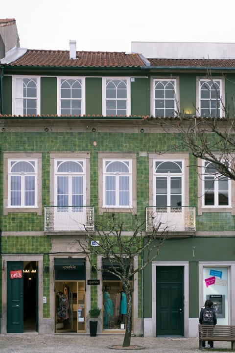 Property building, Facade/entrance
