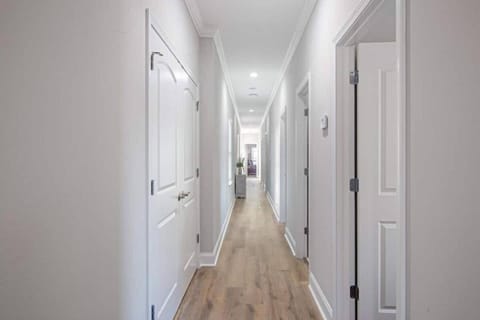 Bright & Inviting 5BR Home near FQ and Superdome House in New Orleans