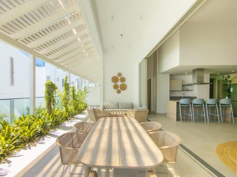 Patio, Balcony/Terrace
