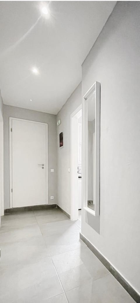 Calliope Suite 4 with Acropolis rooftop access Apartment in Athens